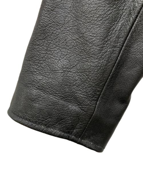 AVIREX（アヴィレックス）AVIREX (アヴィレックス) PATCHED TRUCKER JACKET ブラック サイズ:SIZE Lの古着・服飾アイテム