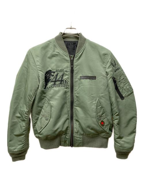 AVIREX（アヴィレックス）AVIREX (アヴィレックス) 新日本プロレス 44周年記念MA-1 オリーブ サイズ:Mの古着・服飾アイテム