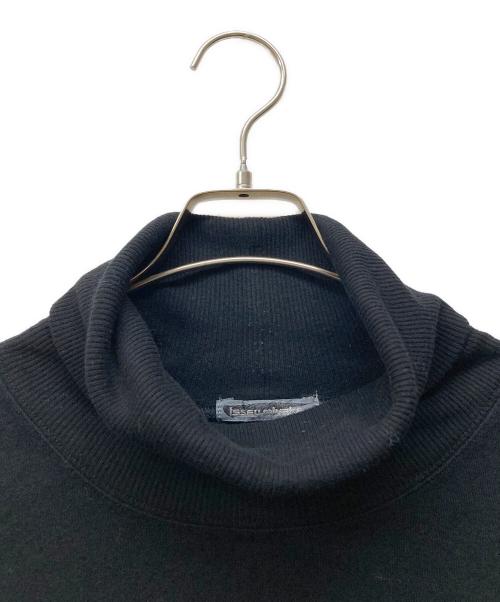 ISSEY MIYAKE MEN（イッセイミヤケメン）ISSEY MIYAKE MEN (イッセイミヤケメン) タートルネックカットソー ブラック サイズ:Mの古着・服飾アイテム