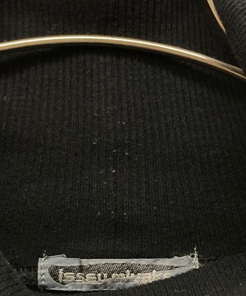 ISSEY MIYAKE MEN（イッセイミヤケメン）ISSEY MIYAKE MEN (イッセイミヤケメン) タートルネックカットソー ブラック サイズ:Mの古着・服飾アイテム