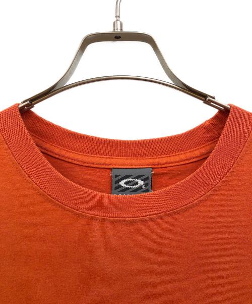 OAKLEY（オークリー）OAKLEY (オークリー) ロゴプリントtシャツ オレンジ サイズ:Mの古着・服飾アイテム