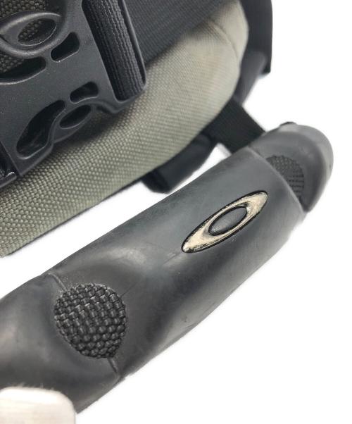 OAKLEY（オークリー）OAKLEY (オークリー) 00sロゴバックパック グレー×ブルーの古着・服飾アイテム