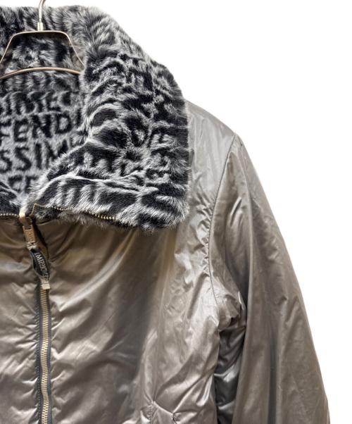 FENDISSIME（フェンディシメ）FENDISSIME (フェンディシメ) モノグラムロゴ リバーシブルコート グレー サイズ:40の古着・服飾アイテム