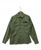 US ARMYユーエスアーミー）の古着「ミリタリーシャツ」｜カーキ