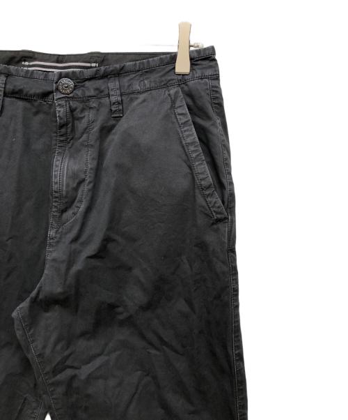 STONE ISLAND（ストーンアイランド）STONE ISLAND (ストーンアイランド) ロゴパッチウォッシュドトラウザーパンツ ブラック サイズ:28の古着・服飾アイテム