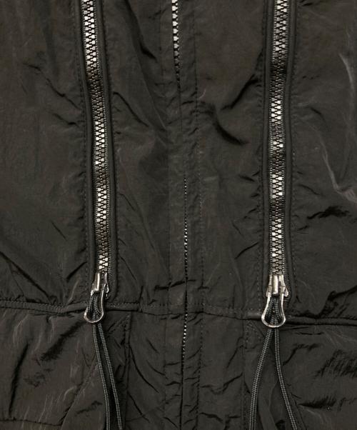 C.P COMPANY（シーピーカンパニー）C.P COMPANY (シーピーカンパニー) Chrome-R Zipped Jacket ブラック サイズ:SIZE 52の古着・服飾アイテム