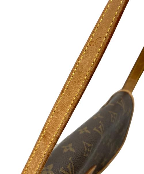 LOUIS VUITTON（ルイ ヴィトン）LOUIS VUITTON (ルイ ヴィトン) ショルダーバッグ ブラウンの古着・服飾アイテム