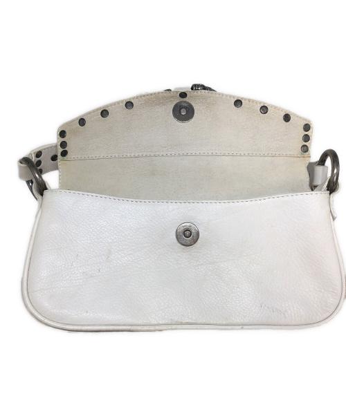 DOLCE & GABBANA（ドルチェ＆ガッバーナ）DOLCE & GABBANA (ドルチェ＆ガッバーナ) バックル付きミニハンドバッグ ホワイトの古着・服飾アイテム