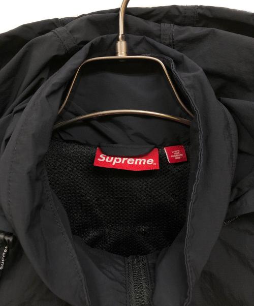 SUPREME（シュプリーム）Supreme (シュプリーム) 23FW LOGO PIPING HOODED JACKET ブラック サイズ:Sの古着・服飾アイテム