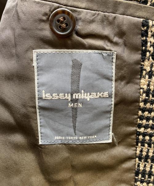 ISSEY MIYAKE（イッセイミヤケ）ISSEY MIYAKE (イッセイミヤケ) 2Bツイードジャケット ブラック×ブラウン サイズ:Mの古着・服飾アイテム