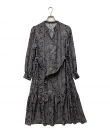 23区（ニジュウサンク）の古着「【洗える】Rattiペイズリープリント ティアード ワンピース」｜グレー