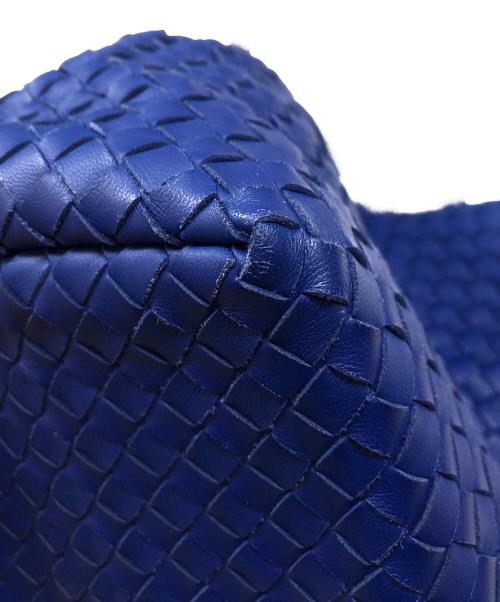 BOTTEGA VENETA（ボッテガベネタ）BOTTEGA VENETA (ボッテガベネタ) ガルダ ミディアム イントレチャートハンドバッグ ブルーの古着・服飾アイテム