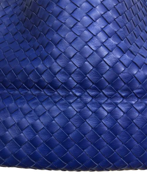 BOTTEGA VENETA（ボッテガベネタ）BOTTEGA VENETA (ボッテガベネタ) ガルダ ミディアム イントレチャートハンドバッグ ブルーの古着・服飾アイテム