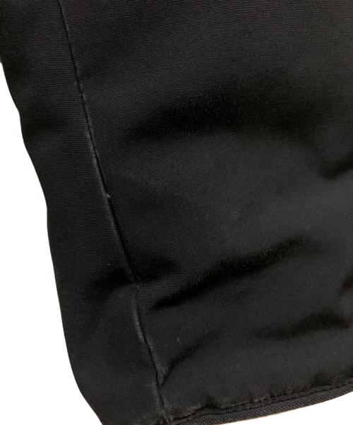 CANADA GOOSE（カナダグース）CANADA GOOSE (カナダグース) KAMLOOPS(カムループス) ブラック サイズ:Ⅼの古着・服飾アイテム