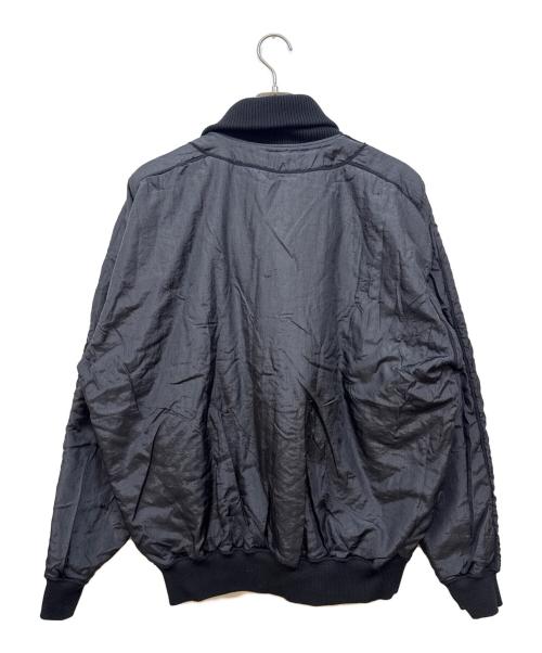 ISSEY MIYAKE MEN（イッセイミヤケメン）ISSEY MIYAKE MEN (イッセイミヤケメン) キモノカラー ロゴリバーシブルボンバージャケット ブラック サイズ:FREEの古着・服飾アイテム