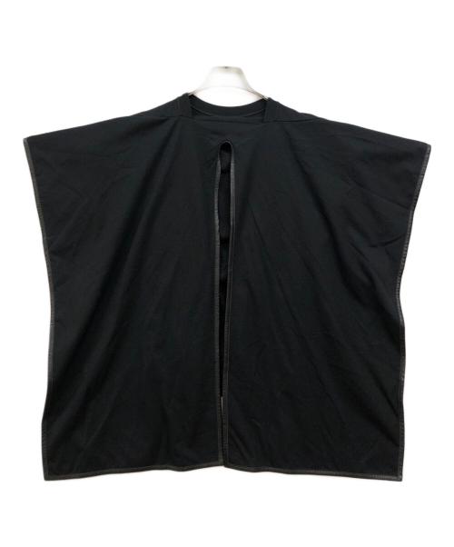 CELINE（セリーヌ）CELINE (セリーヌ) レザーパイピングマントデザインTシャツ ブラック サイズ:XSの古着・服飾アイテム