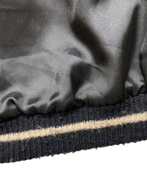 +8 PARIS ROCK（プラスエイトパリスロック）+8 PARIS ROCK (プラスエイトパリスロック) スカジャン ブラック サイズ:ｌの古着・服飾アイテム