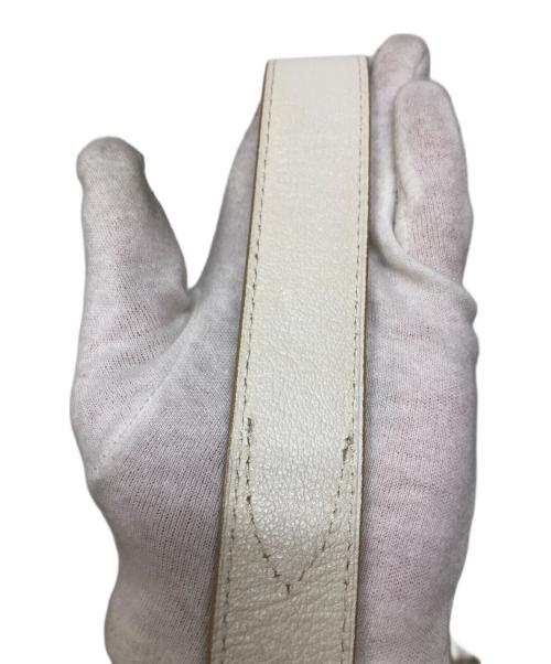 LOUIS VUITTON（ルイ ヴィトン）LOUIS VUITTON (ルイ ヴィトン) ショルダーバッグ ホワイト×ベージュの古着・服飾アイテム