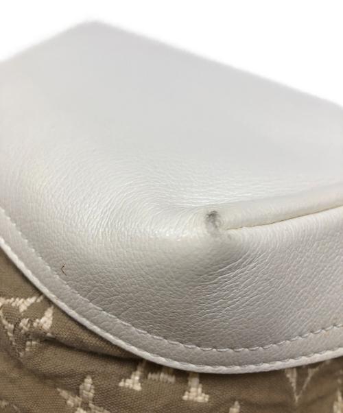 LOUIS VUITTON（ルイ ヴィトン）LOUIS VUITTON (ルイ ヴィトン) ショルダーバッグ ホワイト×ベージュの古着・服飾アイテム