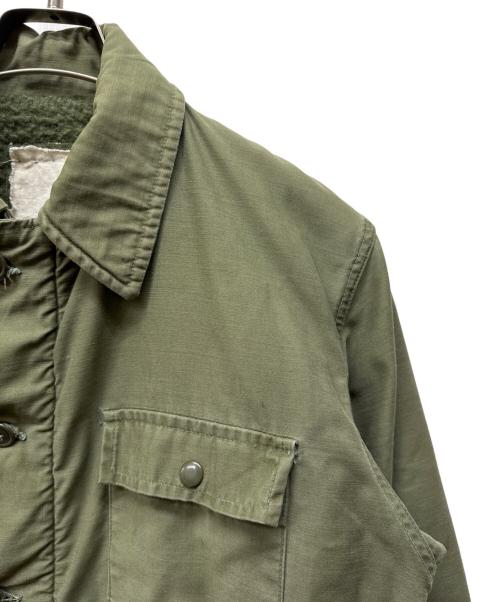 U'S NAVY（ユーエスネイビー）U'S NAVY (ユーエスネイビー) a-2デッキジャケット カーキ サイズ:不明の古着・服飾アイテム
