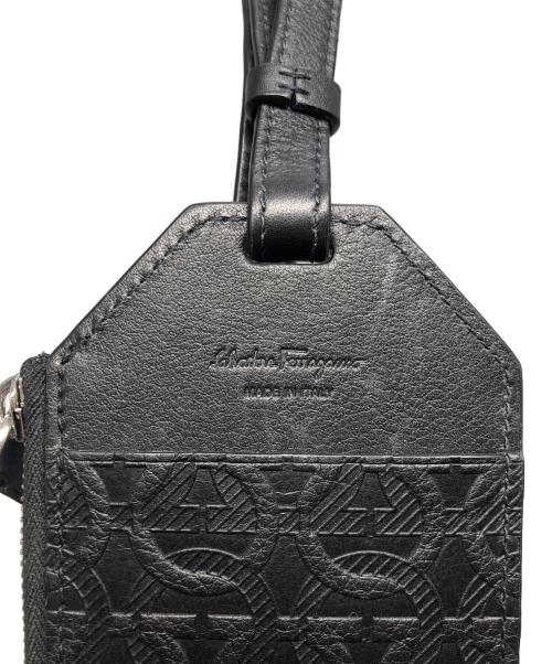 Salvatore Ferragamo（サルヴァトーレ フェラガモ）Salvatore Ferragamo (サルヴァトーレ フェラガモ) ガンチーニ パスケース ブラックの古着・服飾アイテム