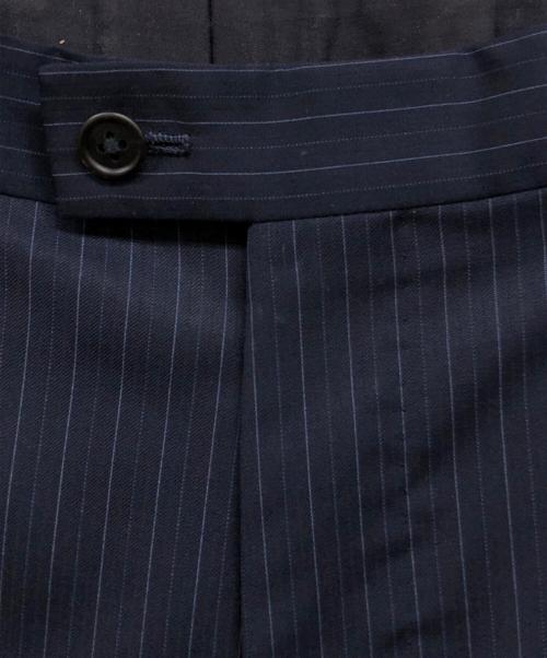 Paul Smith London（ポールスミスロンドン）Paul Smith London (ポールスミスロンドン) CANONICO SUPER110'S WOOL ファブリック 花柄裏地セットアップ ネイビー サイズ:SIZE 94-80-175の古着・服飾アイテム