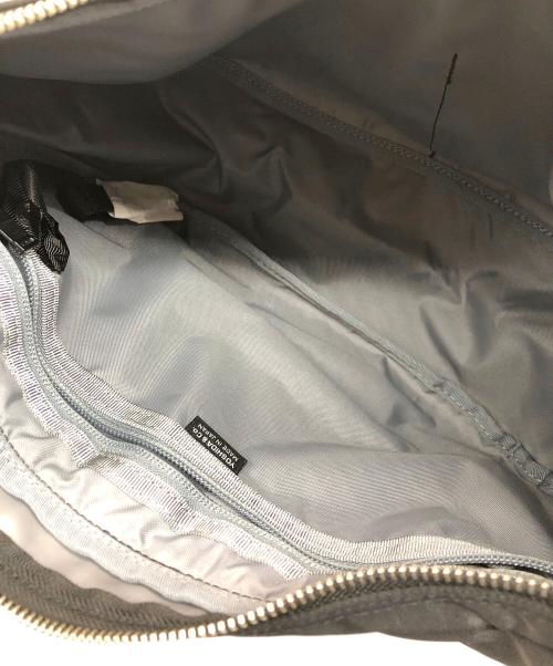 PORTER（ポーター）PORTER (ポーター) 舟型ショルダーバッグ ブラックの古着・服飾アイテム