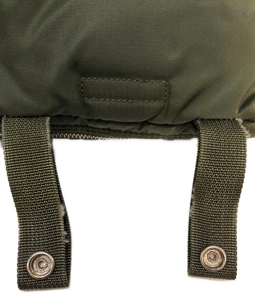 TOGA PULLA（トーガ プルラ）TOGA PULLA (トーガ プルラ) PORTER (ポーター) BELT BAG カーキの古着・服飾アイテム