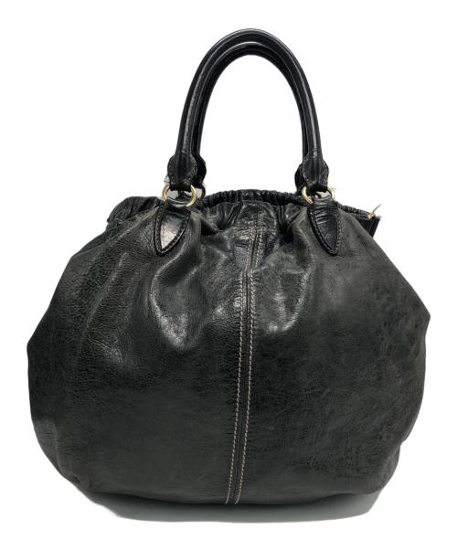 MIU MIU（ミュウミュウ）MIU MIU (ミュウミュウ) シャーリングレザートートバッグ ブラックの古着・服飾アイテム