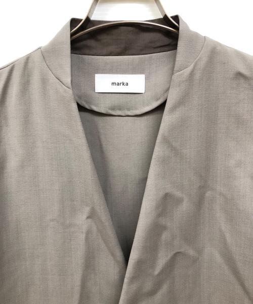 MARKA（マーカ）MARKA (マーカ) LAPELLESS SHIRT JACKET WOOL MOHAIR TROPICALラペレス シャツ ジャケット ウール モヘア トロピカル カーキ サイズ:1の古着・服飾アイテム