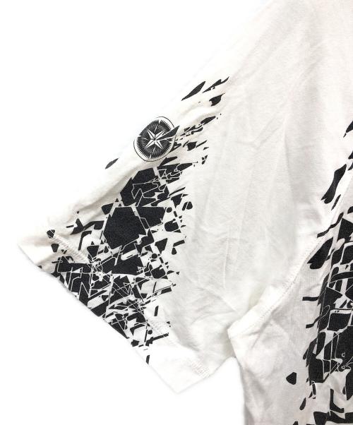 STONE ISLAND（ストーンアイランド）STONE ISLAND (ストーンアイランド) SHADOW PROJECT ポケットtシャツ ホワイト サイズ:Mの古着・服飾アイテム
