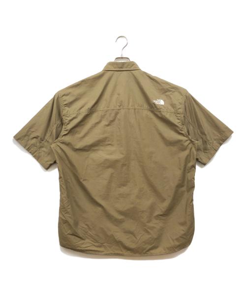 THE NORTH FACE（ザ ノース フェイス）THE NORTH FACE (ザ ノース フェイス) S/S NUPTSE SHIRT ベージュ サイズ:XLの古着・服飾アイテム