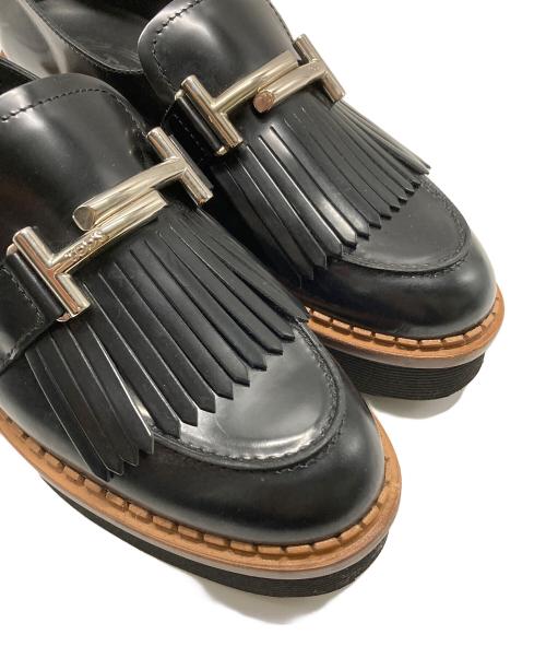 TOD'S（トッズ）TOD'S (トッズ) ダブルTタッセルローファー ブラック サイズ:36 1/2の古着・服飾アイテム