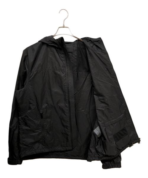 PRADA（プラダ）PRADA (プラダ) ロゴプレートフーテッドナイロンジャケット ブラック サイズ:56の古着・服飾アイテム