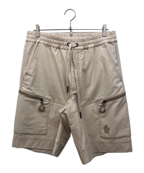 MONCLER（モンクレール）MONCLER (モンクレール) カーゴハーフパンツ ベージュ サイズ:М 未使用品の古着・服飾アイテム