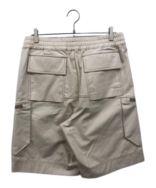MONCLER（モンクレール）MONCLER (モンクレール) カーゴハーフパンツ ベージュ サイズ:М 未使用品の古着・服飾アイテム