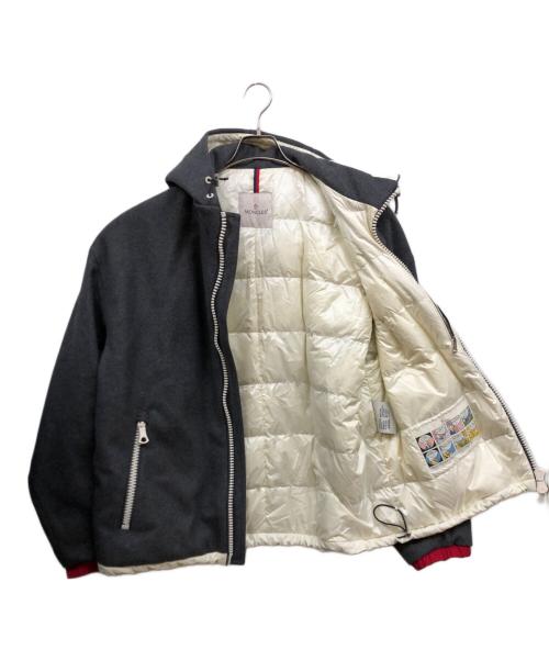 MONCLER（モンクレール）MONCLER (モンクレール) アーメンティア グレー サイズ:6の古着・服飾アイテム