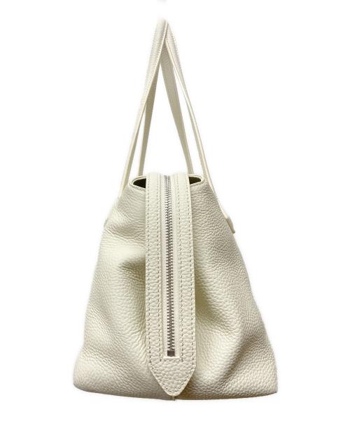 VASIC（ヴァジック）VASIC (ヴァジック) GRAF MINI MINI ホワイトの古着・服飾アイテム