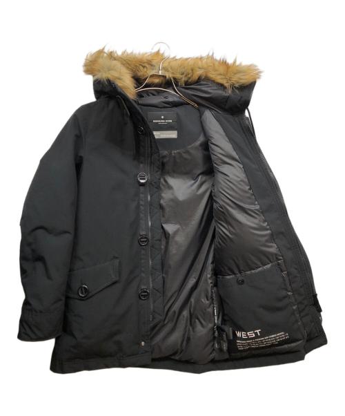 nano・universe（ナノ・ユニバース）nano・universe (ナノ・ユニバース) 西川ダウン HYBRID SOUTH アークティック ブラック サイズ:Ｍの古着・服飾アイテム