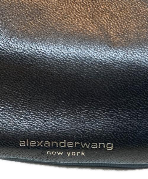 ALEXANDER WANG（アレキサンダー・ワン）ALEXANDER WANG (アレキサンダー・ワン) クロスボディーバッグ ブラックの古着・服飾アイテム