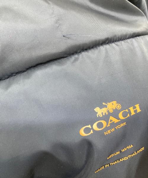 COACH（コーチ）COACH (コーチ) ダウンコート ネイビー サイズ:Mの古着・服飾アイテム