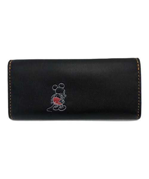 COACH（コーチ）COACH (コーチ) ミッキーコラボターンロックロングウォレット ブラックの古着・服飾アイテム