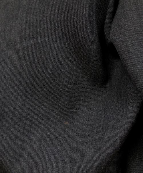 GIVENCHY（ジバンシィ）GIVENCHY (ジバンシィ) タックスラックス グレー サイズ:SIZE 34Rの古着・服飾アイテム