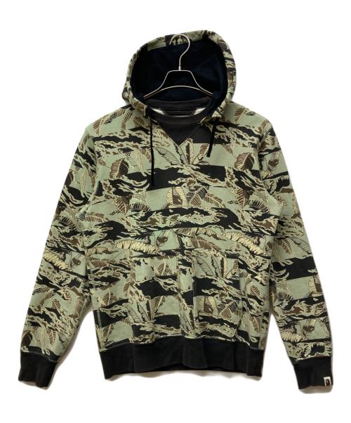 A BATHING APE（ア ベイシング エイプ）A BATHING APE (ア ベイシング エイプ) 総柄パーカー グリーン×ブラック サイズ:Lの古着・服飾アイテム