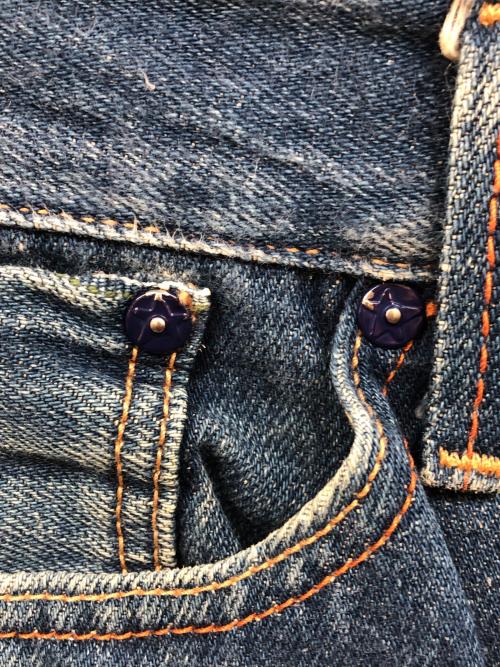 LEVI'S RED（リーバイス レッド）LEVI'S RED (リーバイス レッド) 立体裁断ジーンズ インディゴ サイズ:36×32の古着・服飾アイテム