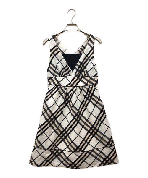BURBERRY BLUE LABEL（バーバリー ブルー レーベル）BURBERRY BLUE LABEL (バーバリー ブルー レーベル) リネン混ノバチェックノースリーブミニワンピース ホワイト×ブラック サイズ:36の古着・服飾アイテム
