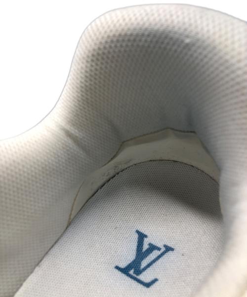 LOUIS VUITTON（ルイ ヴィトン）LOUIS VUITTON (ルイ ヴィトン) LVトレイナー ライン モノグラム デニム ローカット スニーカー ブルー インディゴ×ホワイト サイズ:８の古着・服飾アイテム