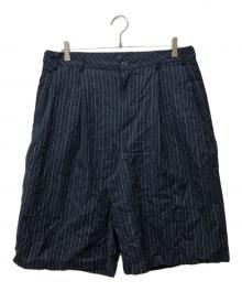 stussy（ステューシー）の古着「VOLUME PLEATED SHORT WRINKLED STRIPE」｜ネイビー