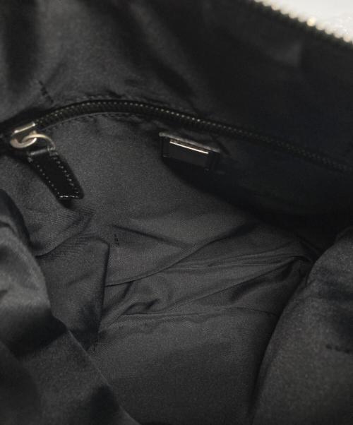 FENDI（フェンディ）FENDI (フェンディ) ズッキーノ ワンショルダーバッグ ブラックの古着・服飾アイテム