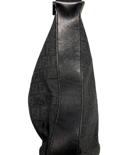 FENDI（フェンディ）FENDI (フェンディ) ズッキーノ ワンショルダーバッグ ブラックの古着・服飾アイテム